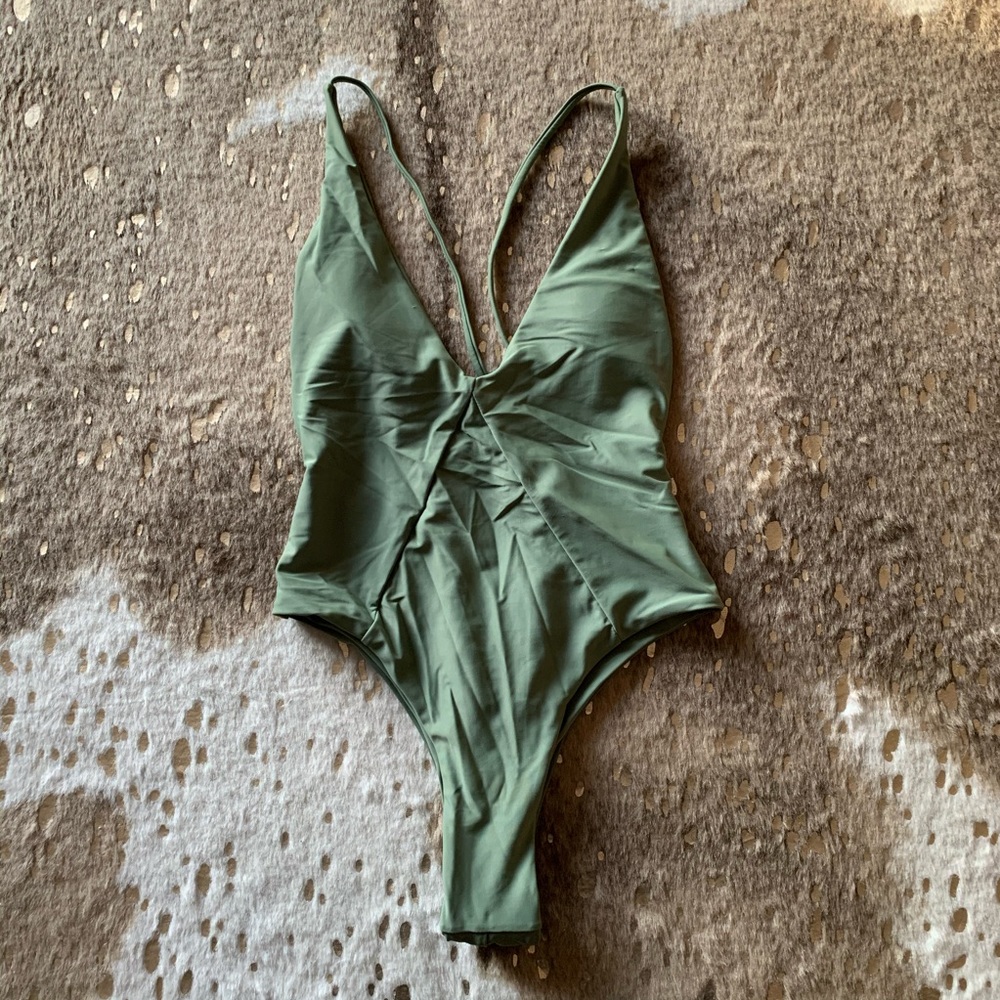 NWOT ZAFUL one-piece swimsuit